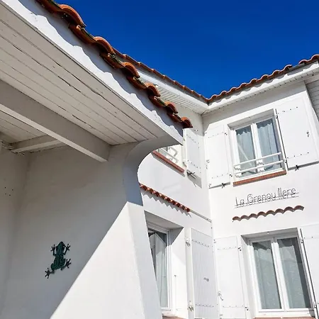 La Grenouillere - A 3 Min بيت ضيافة