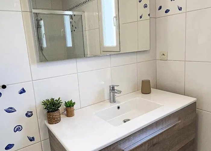 La Grenouillere - A 3 Min *